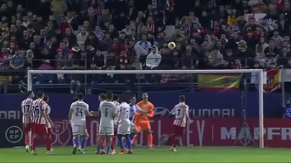 青训小将关键传球助攻