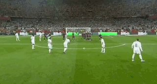 芝加哥公牛球员诺亚·埃森格因伤报销，NBA生涯受挫，发展联盟表现亮眼，未来仍有潜力。